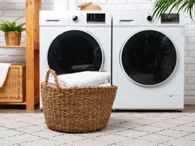 Ironing and laundry service